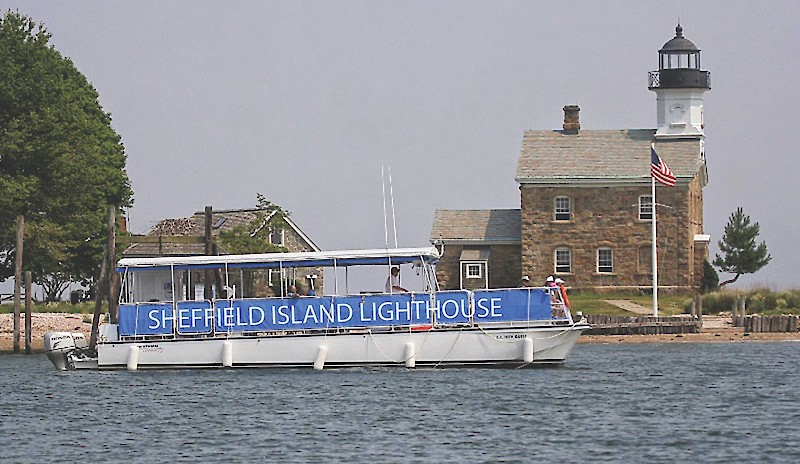Cruise to Sheffield Island